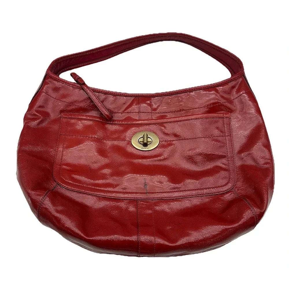 VTG Rare Coach Ergo Turnlock Crushed Patent Leather Shoulder Red Hobo Bag 11009
